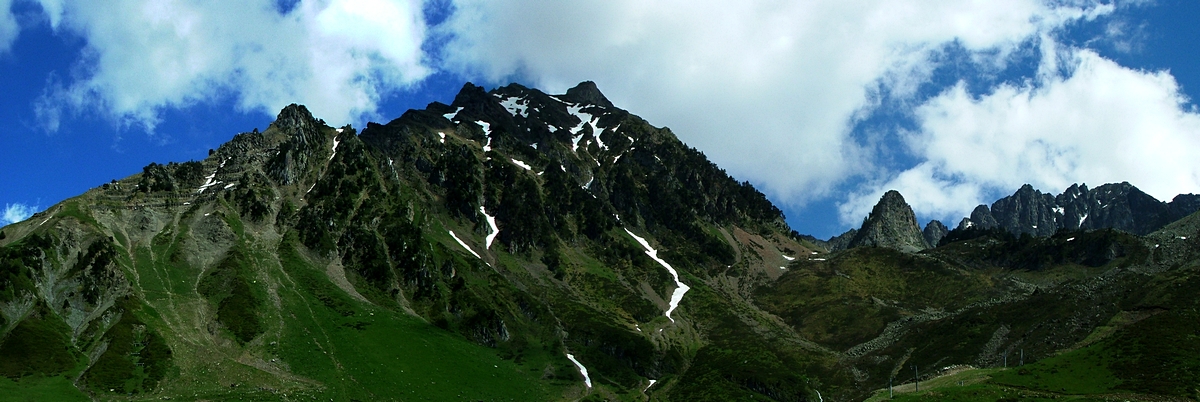 picmidi3 - 3images paysage.jpg - en bas du Pic du Midi - 3img (1.65m x 55cm)